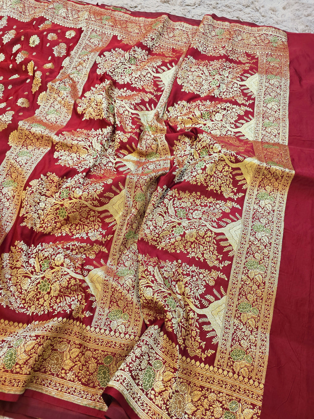 Maroon Majesty – Banarasi Mashru Katan Silk Saree