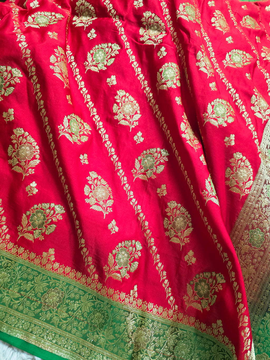 Scarlet Bloom – Red & Green Banarasi Mashru Katan Silk Saree