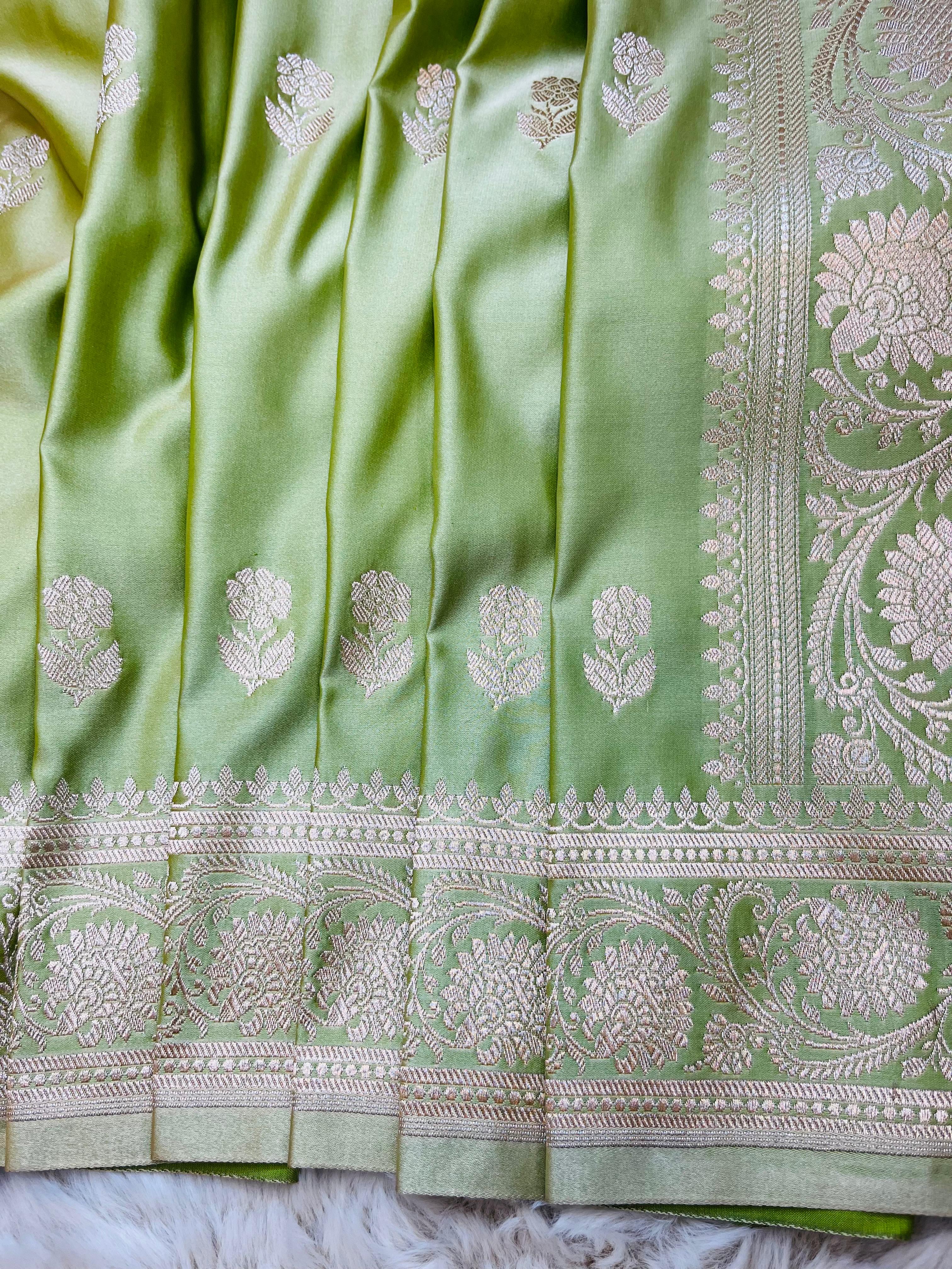 Pure Banarasi Luxury Mashru Katan Silk Saree with Silver Zari Weaving
